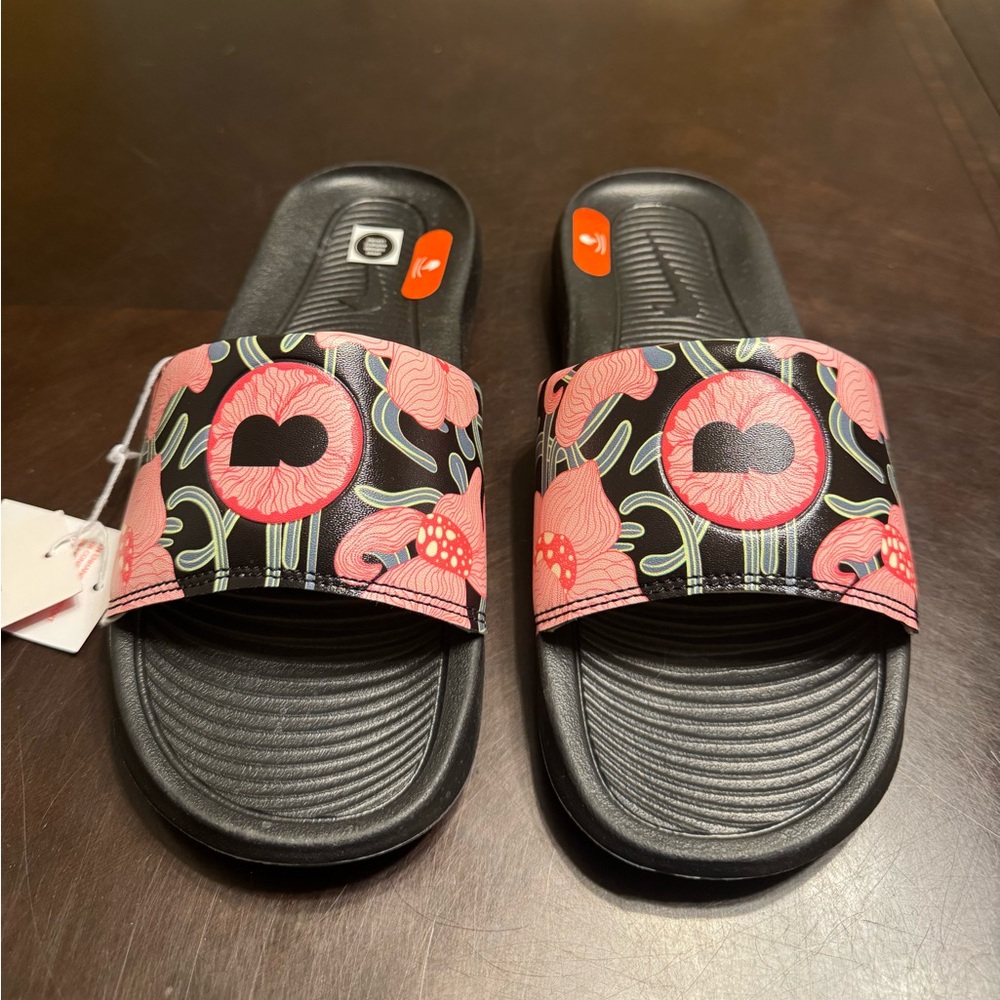 New Nike Naomi Osaka Slides Sandals Pink Black Size US 7